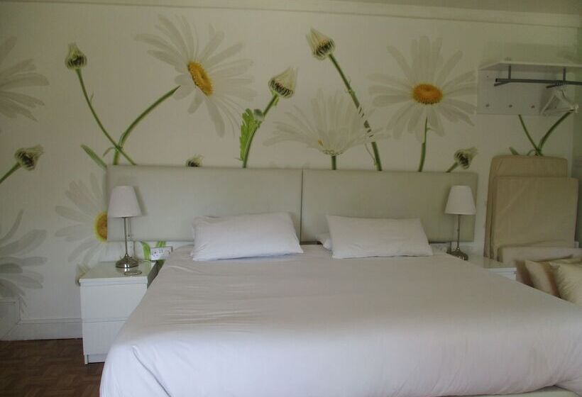 Hillview Bed And Breakfast