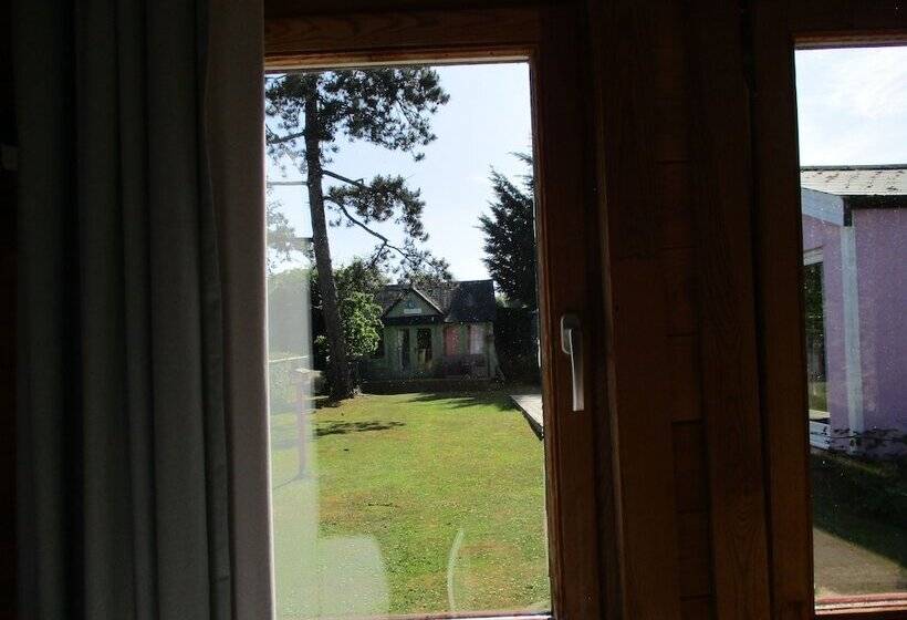 Hillview Bed And Breakfast