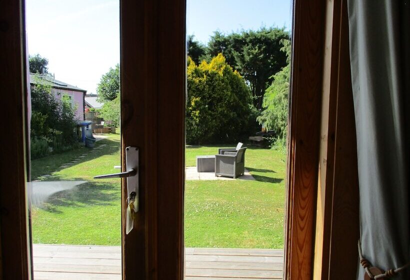 Hillview Bed And Breakfast