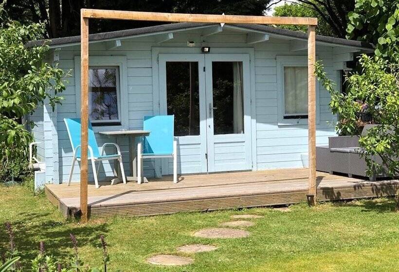 Hillview Bed And Breakfast