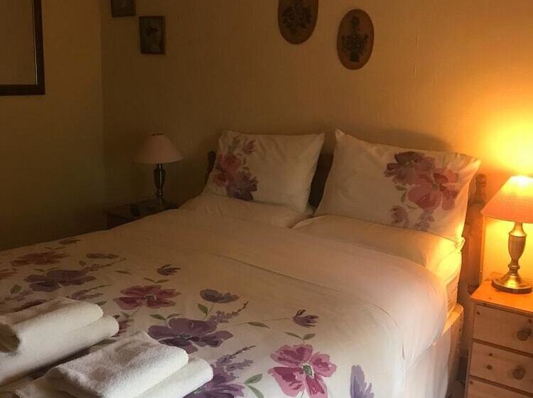 Hosefield Bed And Breakfast