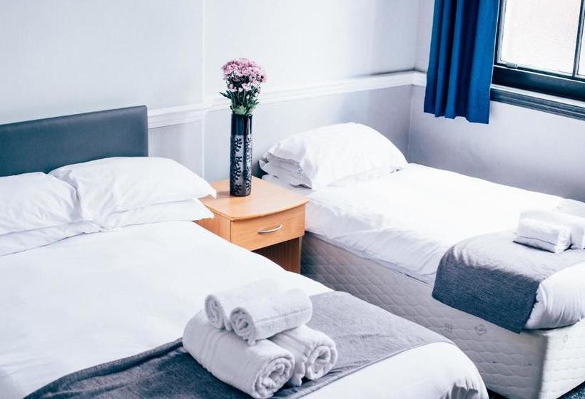 Отель Bridgewood House