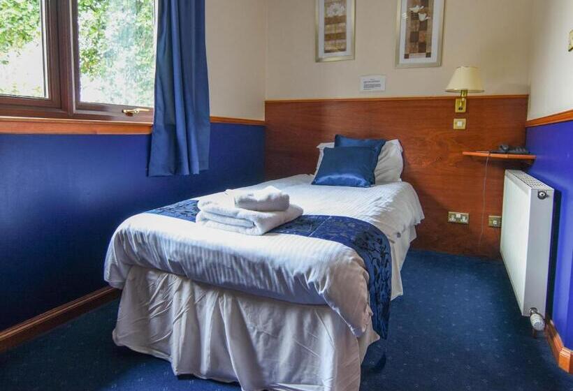 Отель Findlay's