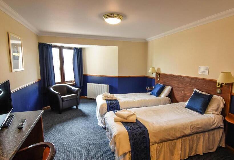 Отель Findlay's