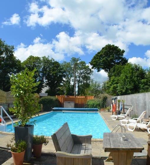 בית מלון כפרי Greenhills