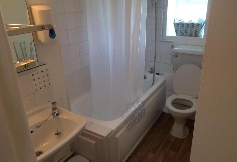 فندق Markets Tavern