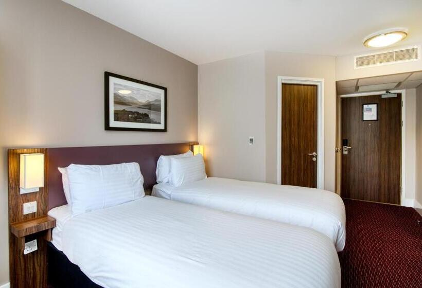 酒店 Queen Of The Loch, Balloch By Marston S Inns