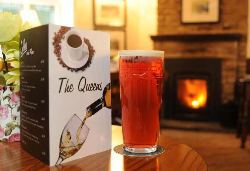 Отель Queens Arms Country Inn