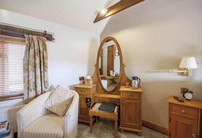 ホテル Sebastians