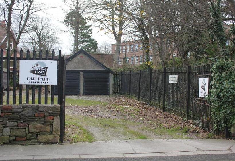 فندق Shipping Lanes