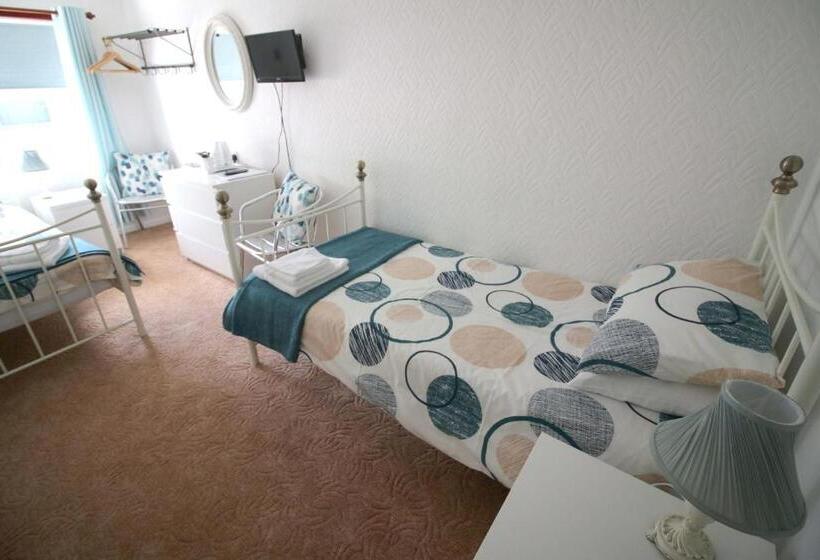 Отель Shipping Lanes