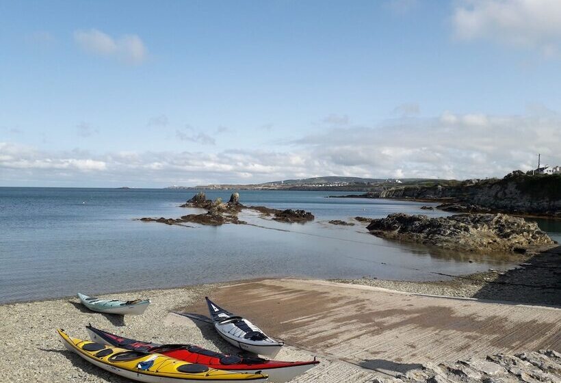 Отель The Anchorage