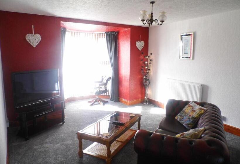 Отель The Anchorage