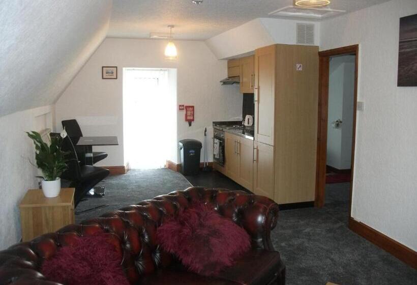 Отель The Anchorage