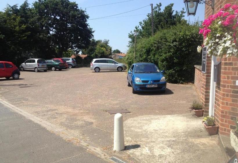 호텔 The Butchers Arms Freehouse