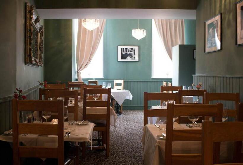 فندق The Capon Tree Town House