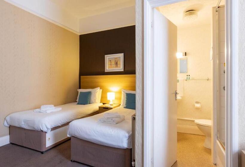 Dilkhusa Grand Hotel By Compass Hospitality