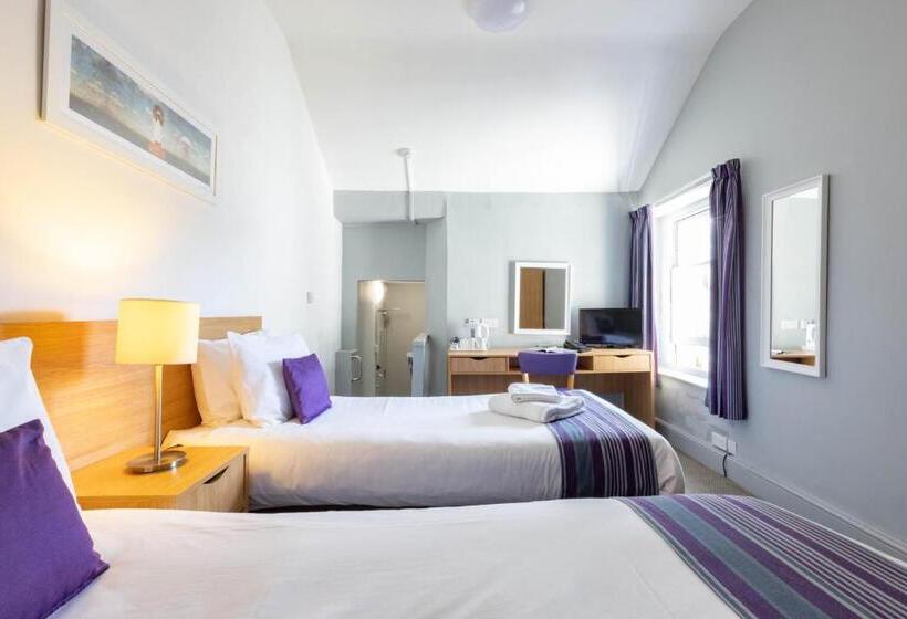 Dilkhusa Grand Hotel By Compass Hospitality