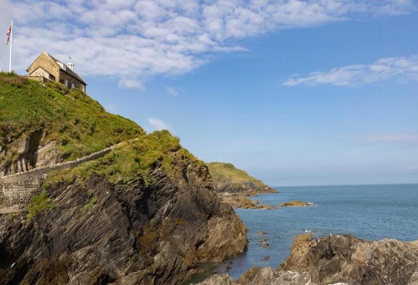 Dilkhusa Grand Hotel By Compass Hospitality