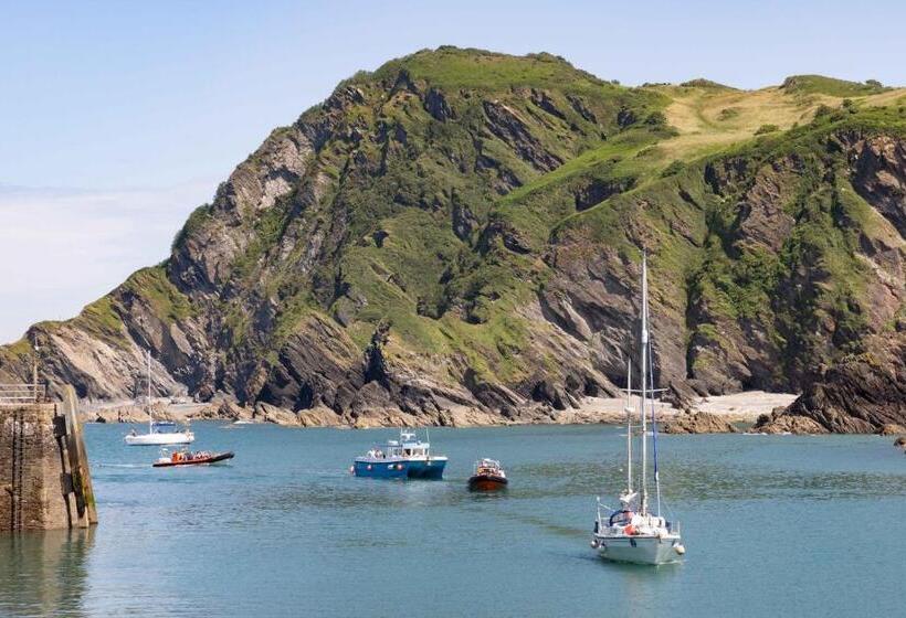 Dilkhusa Grand Hotel By Compass Hospitality