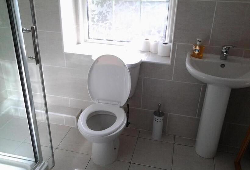 The Dolphin Hotel & Restaurant