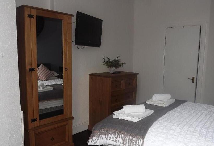 The Dolphin Hotel & Restaurant