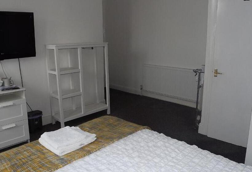 The Dolphin Hotel & Restaurant