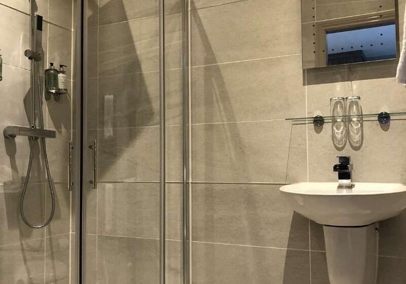 The Eccleston Hotel; Bw Signature Collection