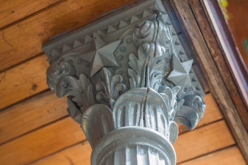 Отель The Falcon Inn Retreat