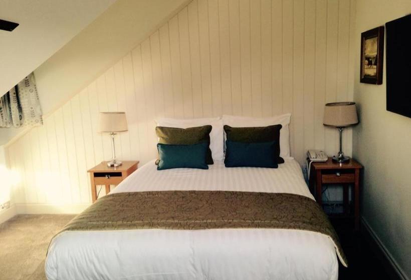 בית מלון כפרי The George At Baldock