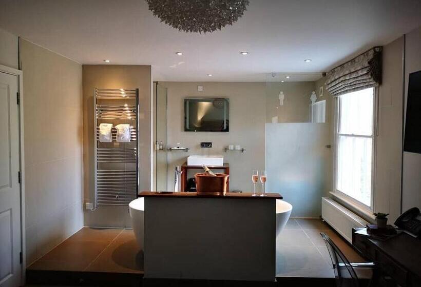 فندق The Goudhurst Inn