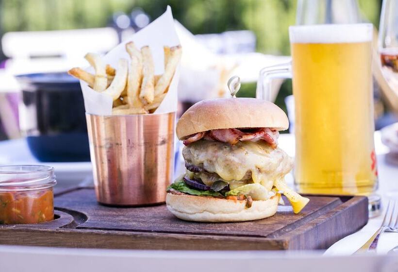 فندق The Goudhurst Inn