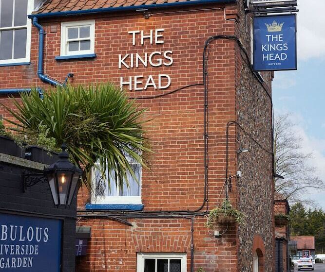 فندق The Kings Head Wroxham By Greene King Inns