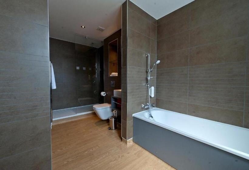 호텔 The Last Post Wetherspoon