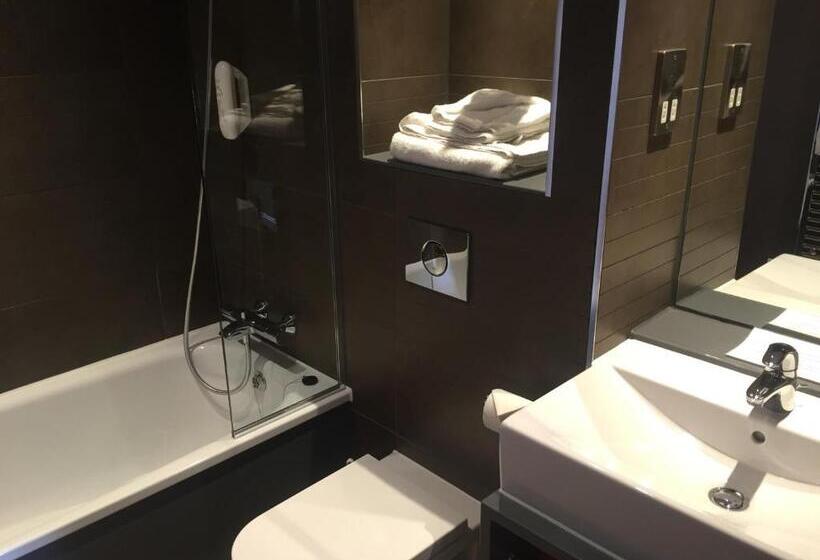 호텔 The Last Post Wetherspoon