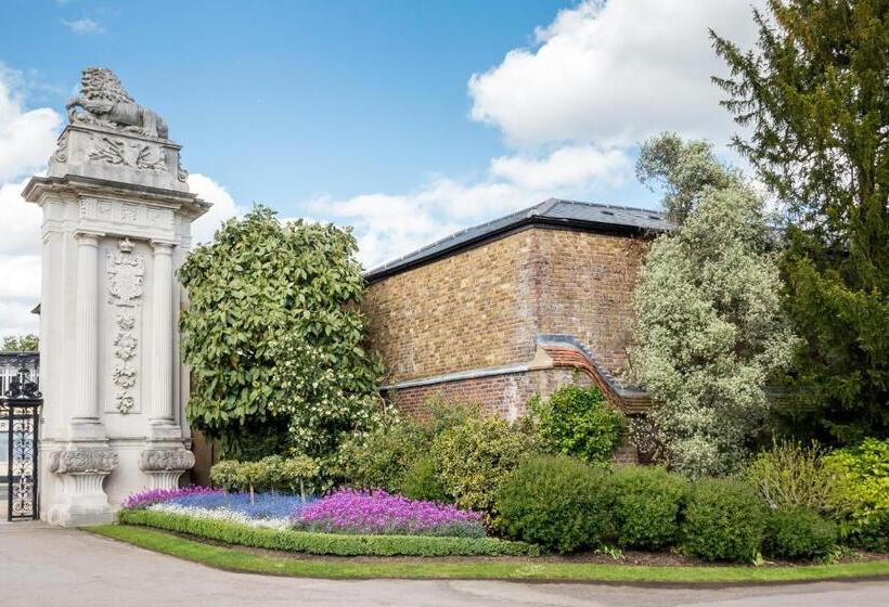 호텔 The Lion Gate Mews