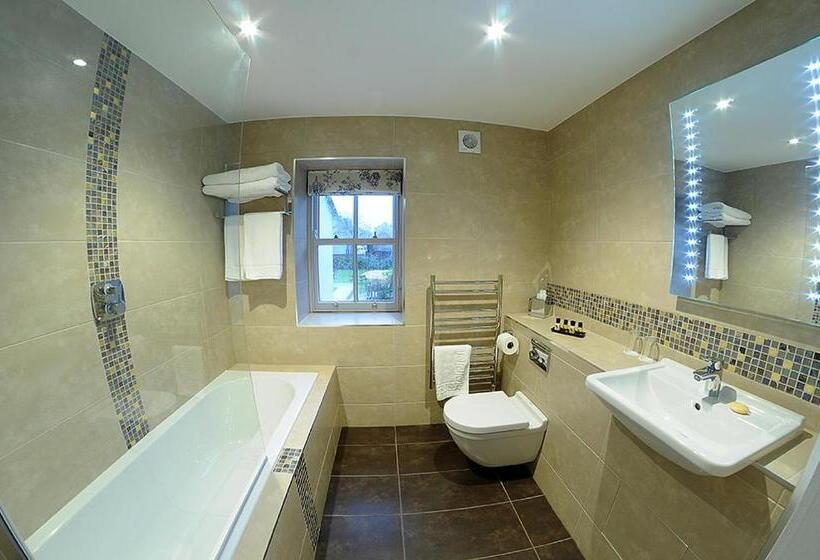 בית מלון כפרי The Morecambe