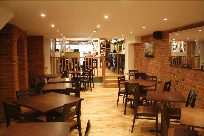 The Peppermill Town House Hotel & Restaurant