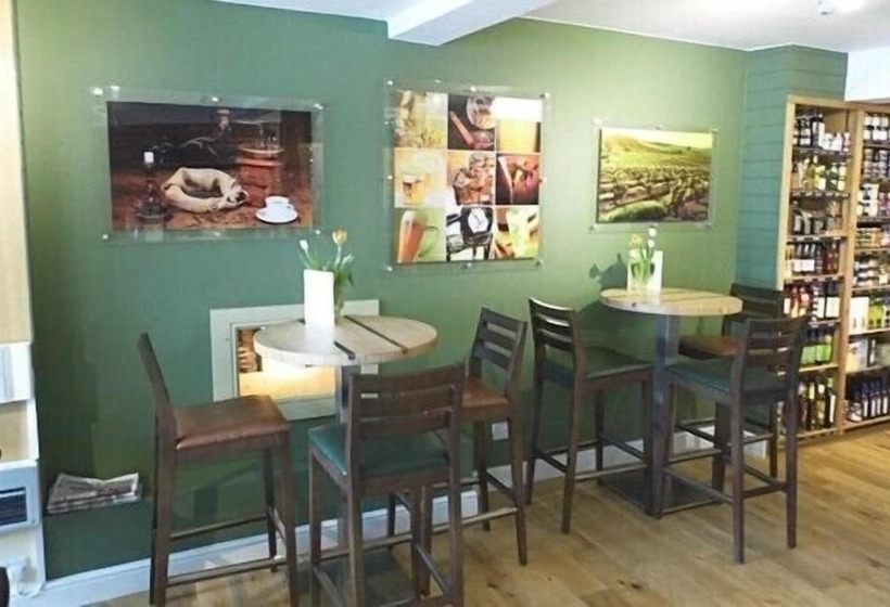 The Peppermill Town House Hotel & Restaurant