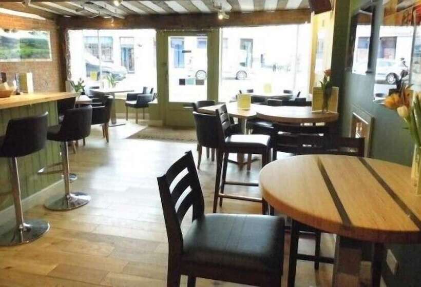 The Peppermill Town House Hotel & Restaurant