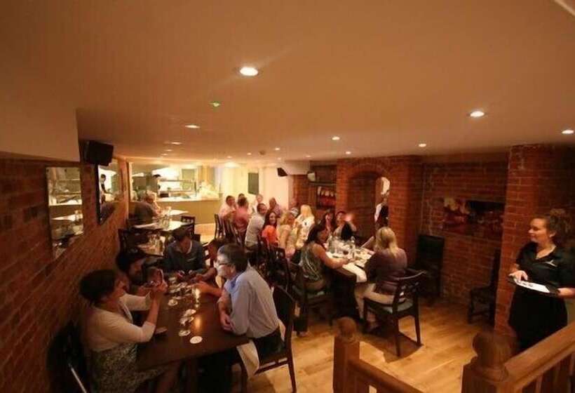 The Peppermill Town House Hotel & Restaurant