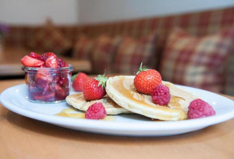 ホテル The Pipers Tryst