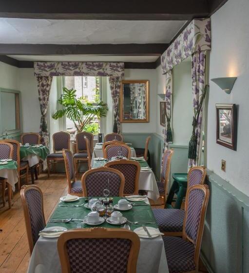 호텔 The Racehorses