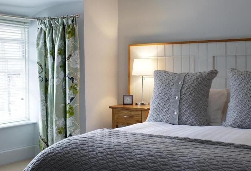 Отель Y Meirionnydd Townhouse