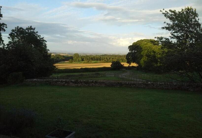 Low Gingerfield Farm B&b