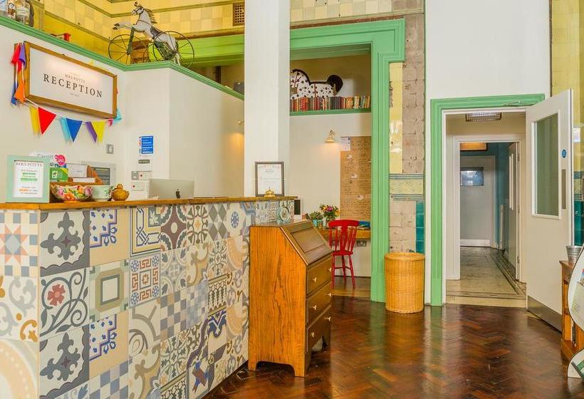 호스텔 Mrs Potts Backpackers