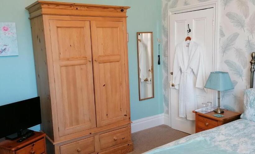 ベッドアンドブレックファースト Pebbles House Room Only