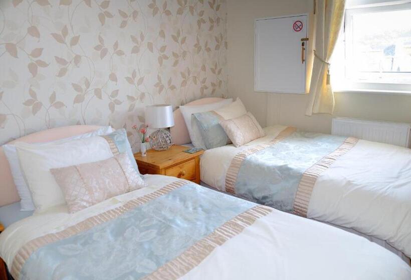 צימר Pebbles House Room Only