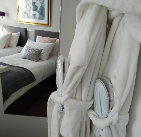 Sleep, Eat, Repeat Bed And Breakfast