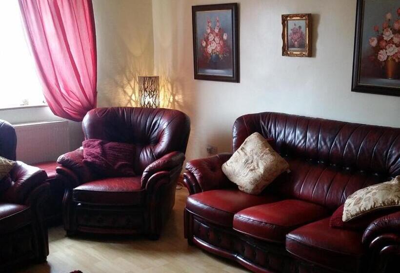 Sportsmans Lodge Bed And Breakfast